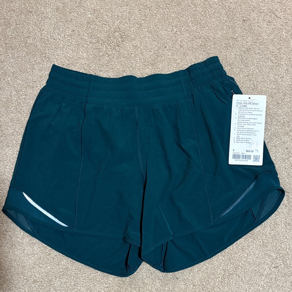 Lululemon Hotty Hot short